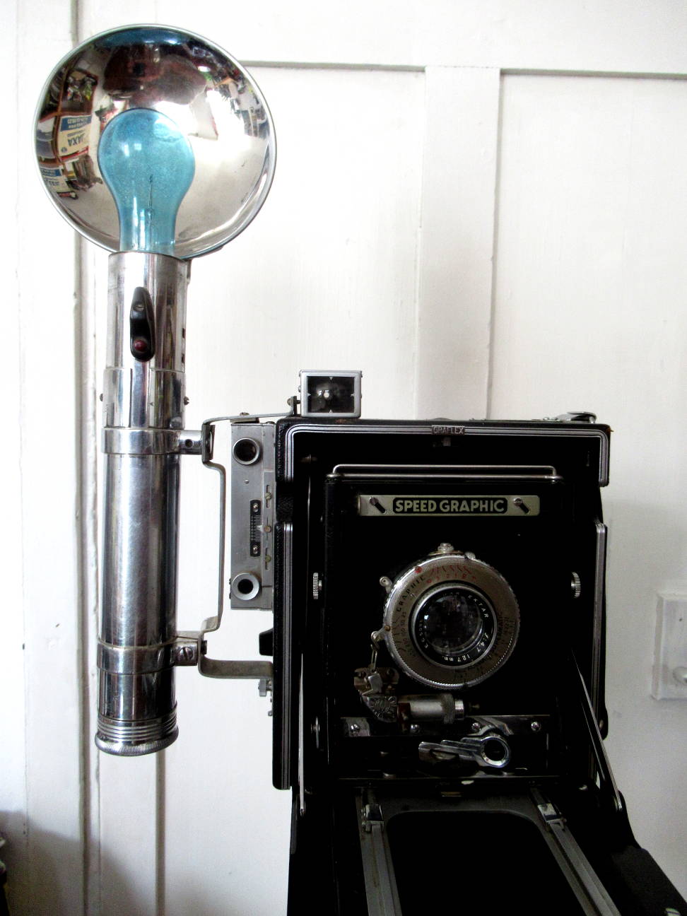 jpgodd/graflex_graphic_saber_flash_IMG_0671.JPG