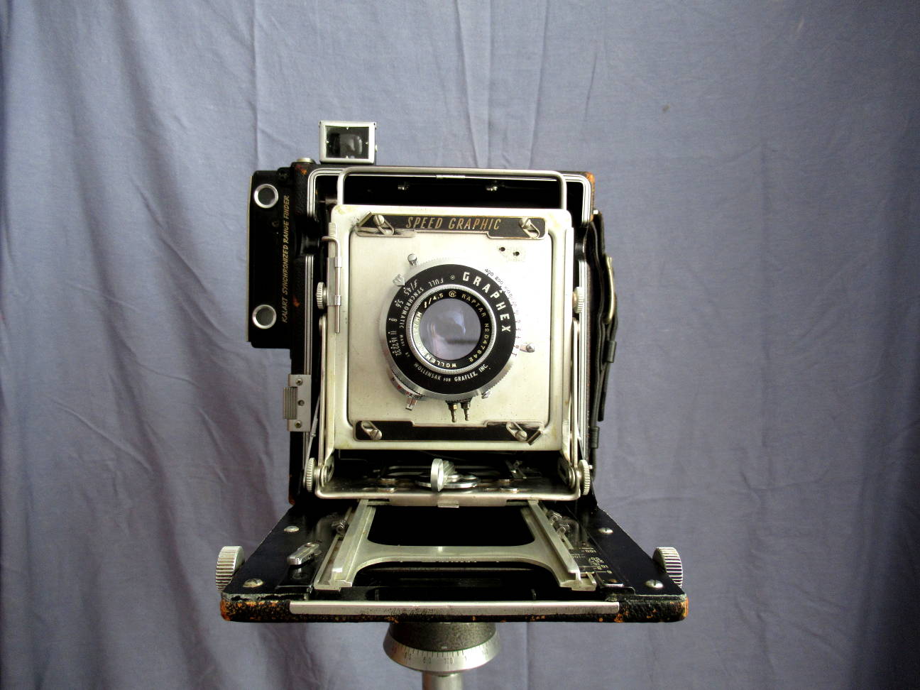 jpgodd/graflex_pacemaker_speed_graphic_IMG_0323.JPG