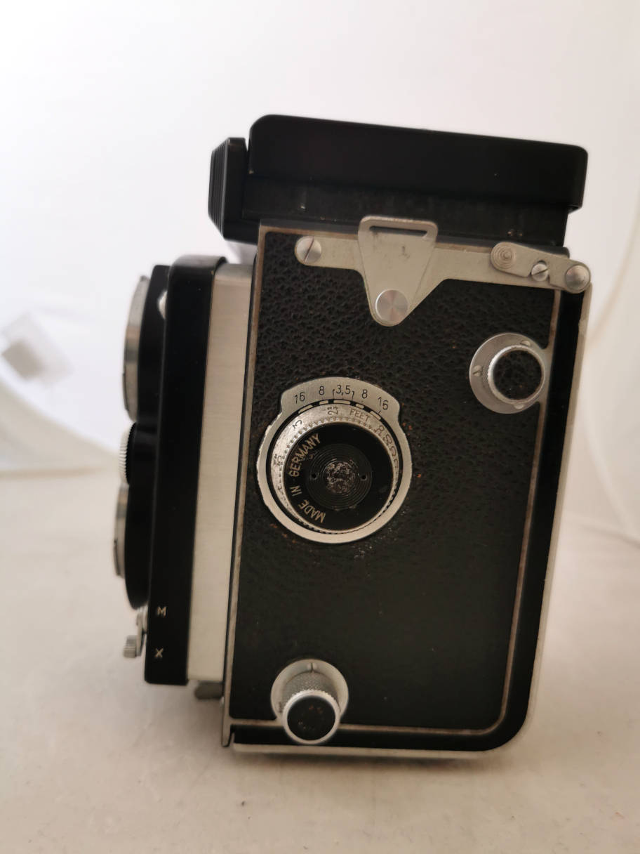 jpgodd/rolleiflex_automat_4_IMG_20220325_152105.jpg